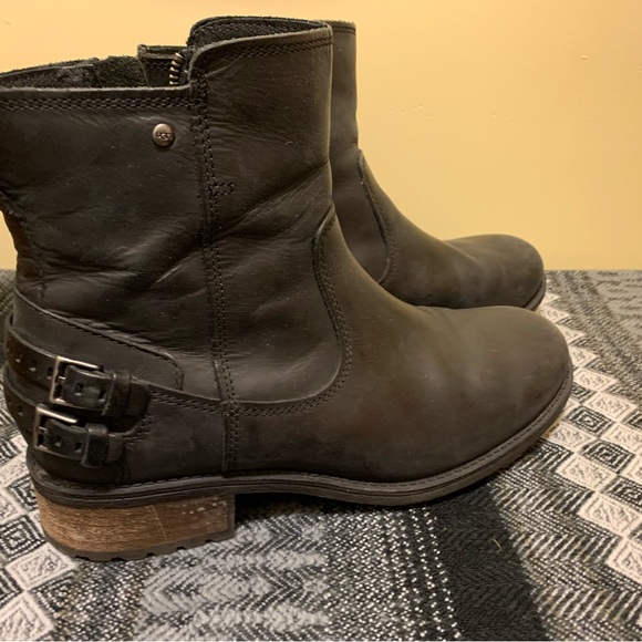 UGG Shoes - Ugg boots - Orion - Moto style - used, but still have life!!!